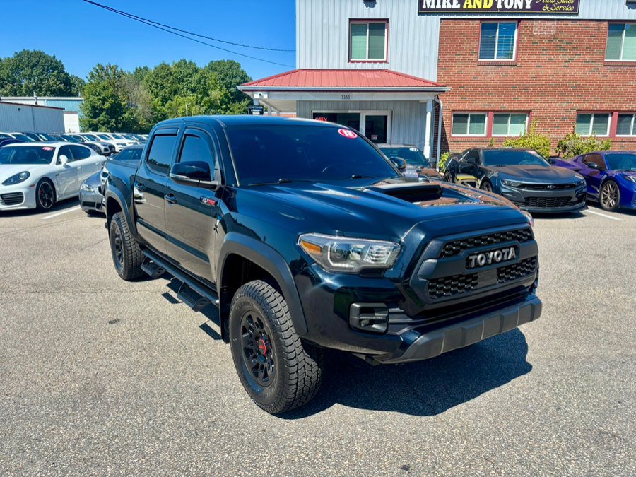 Used 2018 Toyota Tacoma TRD Pro AWD/4WD image 3