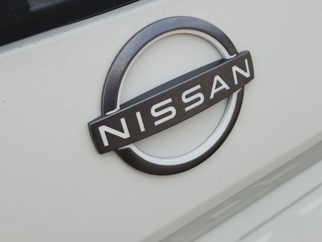 Used 2023 Nissan Frontier SV RWD image 28