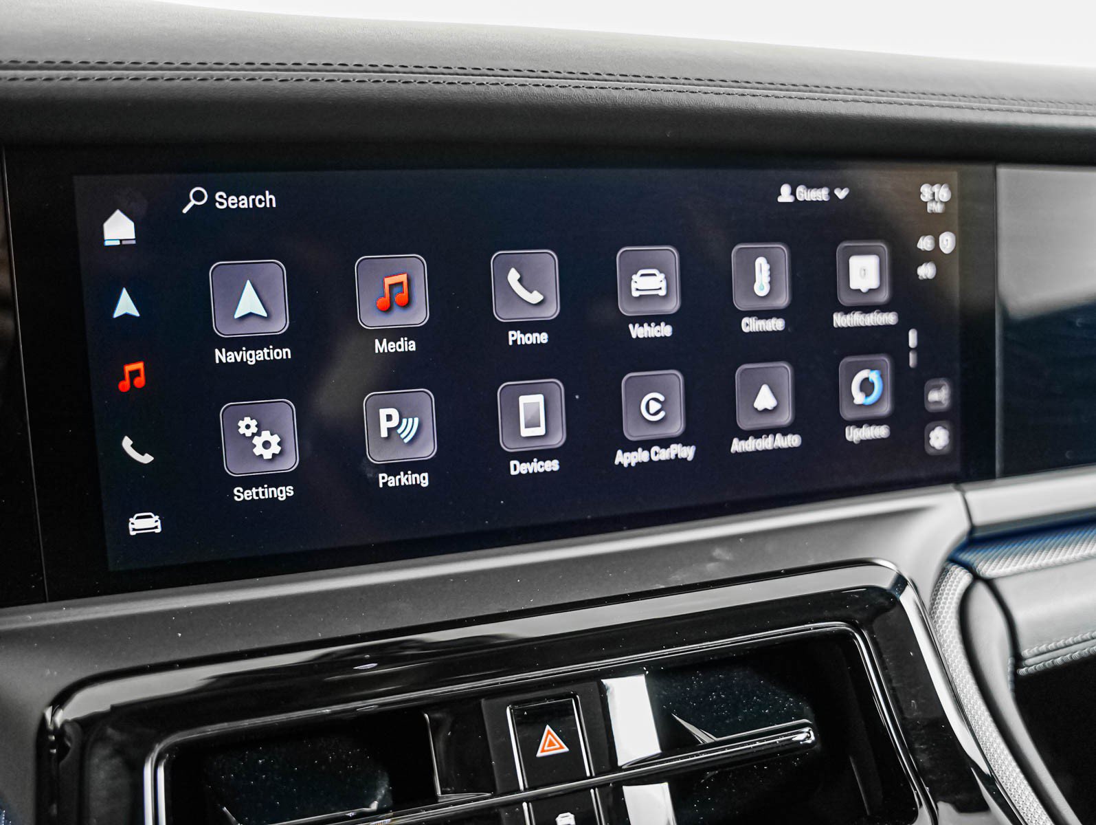 Certified 2024 Porsche Panamera RWD image 22