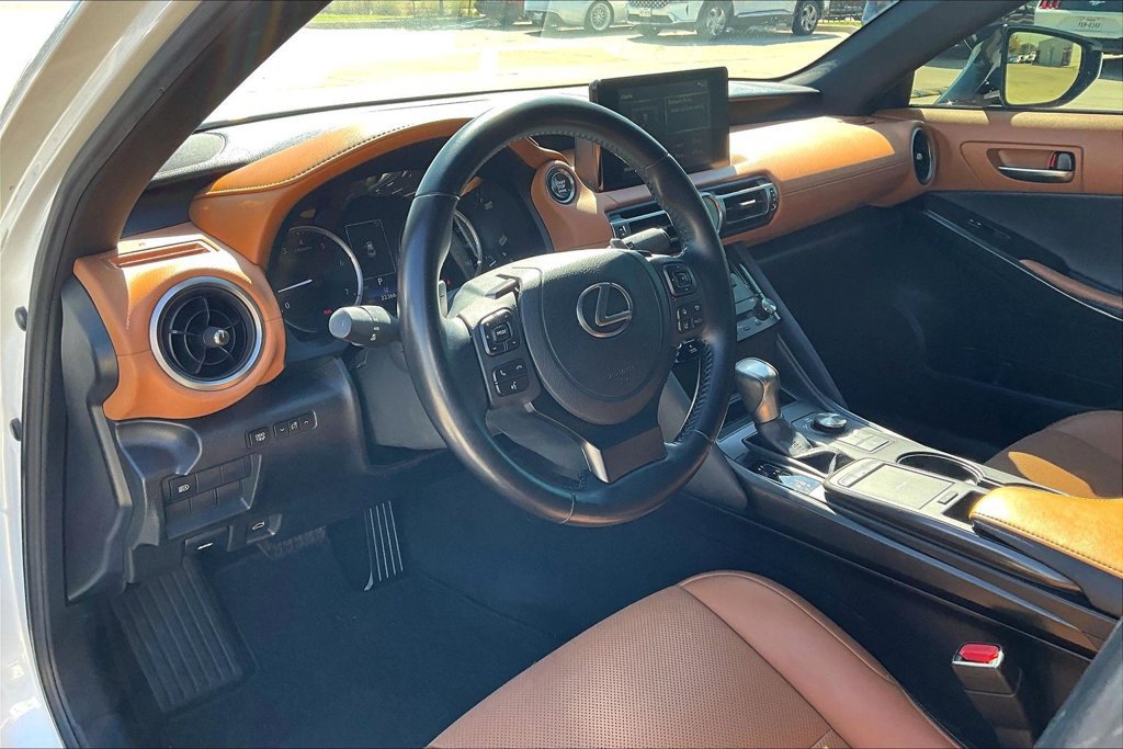 Used 2021 Lexus IS 300 w/ Accessory Package RWD image 15