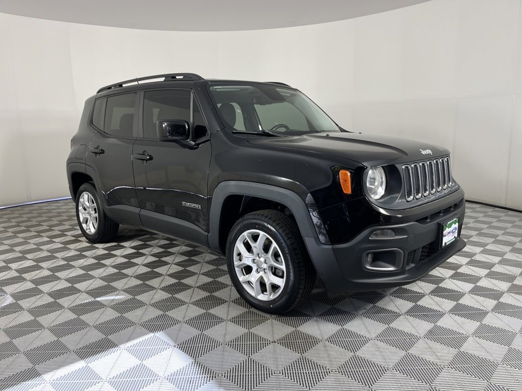 Used 2017 Jeep Renegade Latitude w/ Popular Equipment Group