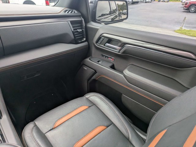 Used 2022 GMC Sierra 1500 AT4 AWD/4WD image 19