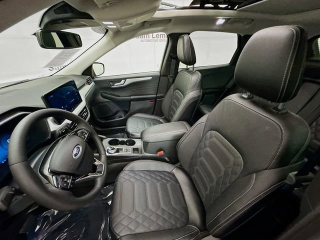 Used 2024 Ford Escape SE w/ PHEV Premium Package image 22