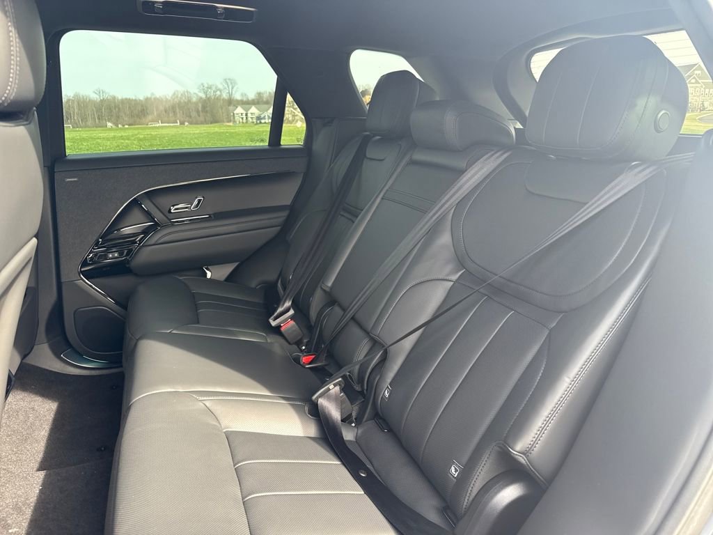 New 2026 Land Rover Range Rover Sport SE image 14