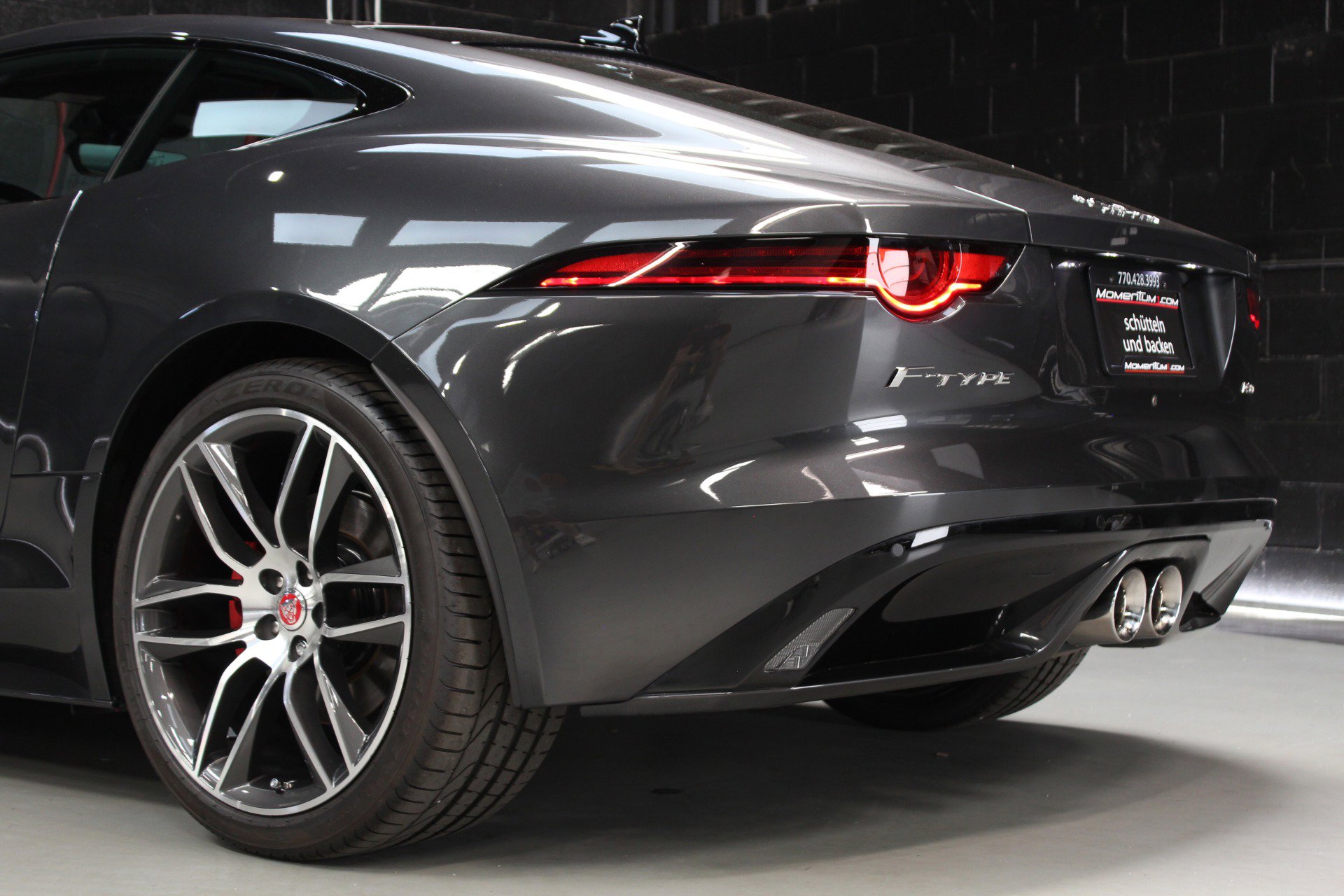 Used 2020 Jaguar F-TYPE R-Dynamic image 13