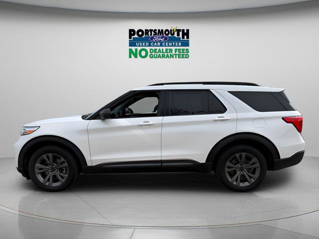 Used 2021 Ford Explorer XLT w/ Equipment Group 202A AWD/4WD image 2