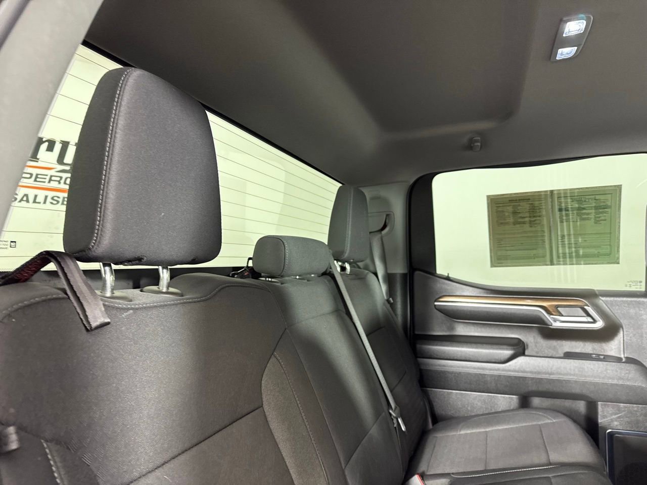 Used 2024 Chevrolet Silverado 1500 LT image 29