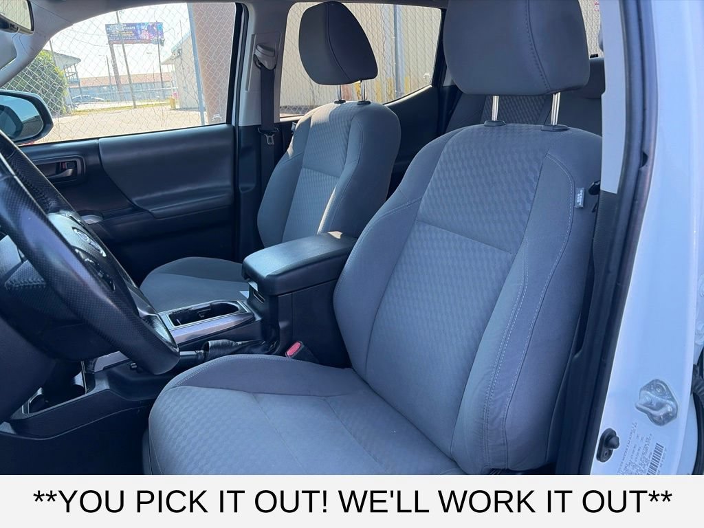 Used 2022 Toyota Tacoma SR5 RWD image 10