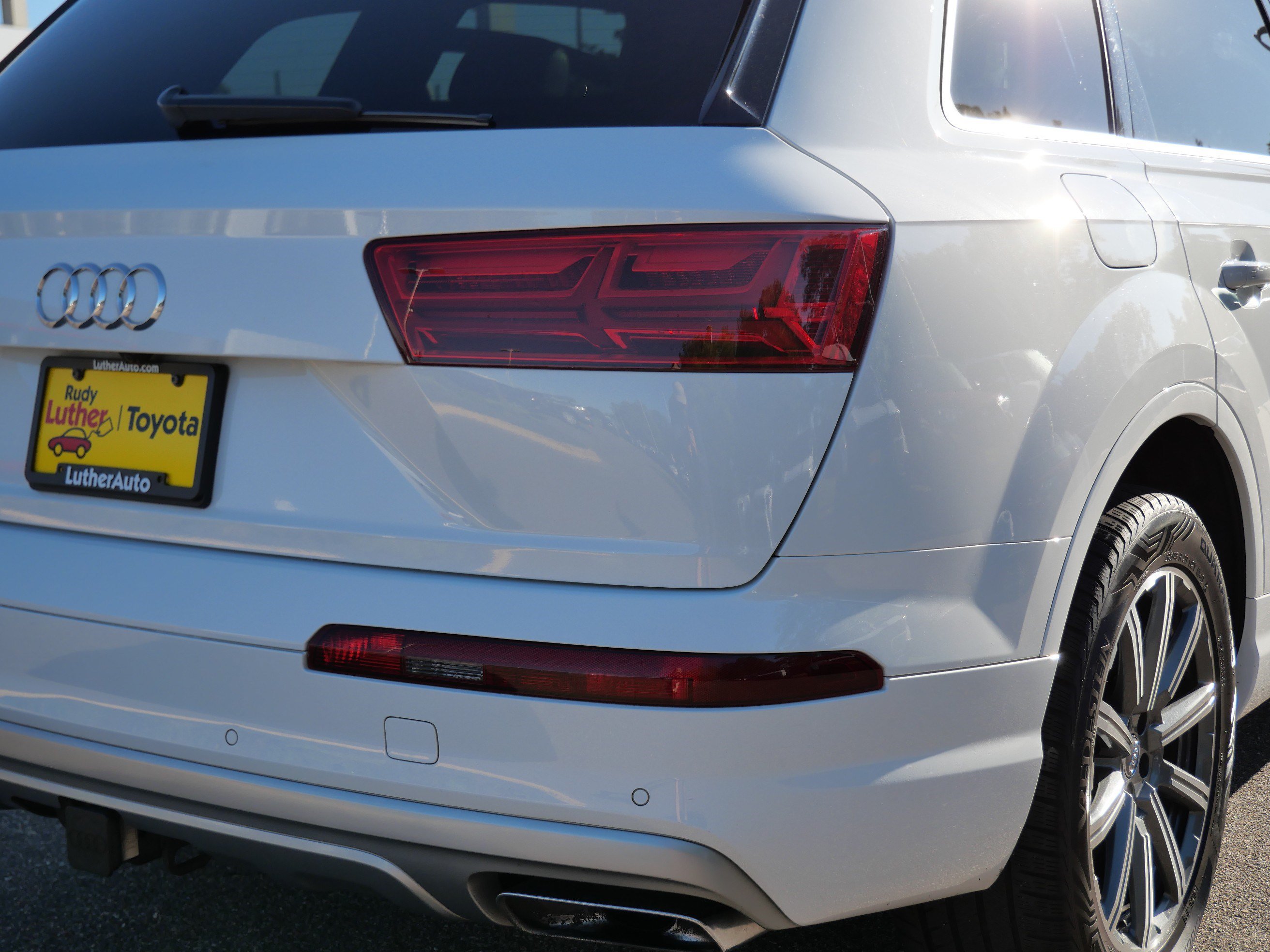 Used 2019 Audi Q7 3.0T Premium Plus w/ Premium Plus Package AWD/4WD image 17