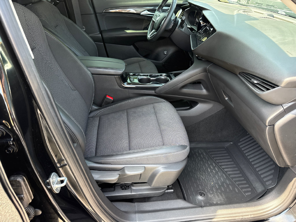 Used 2023 Buick Envision Preferred FWD image 13
