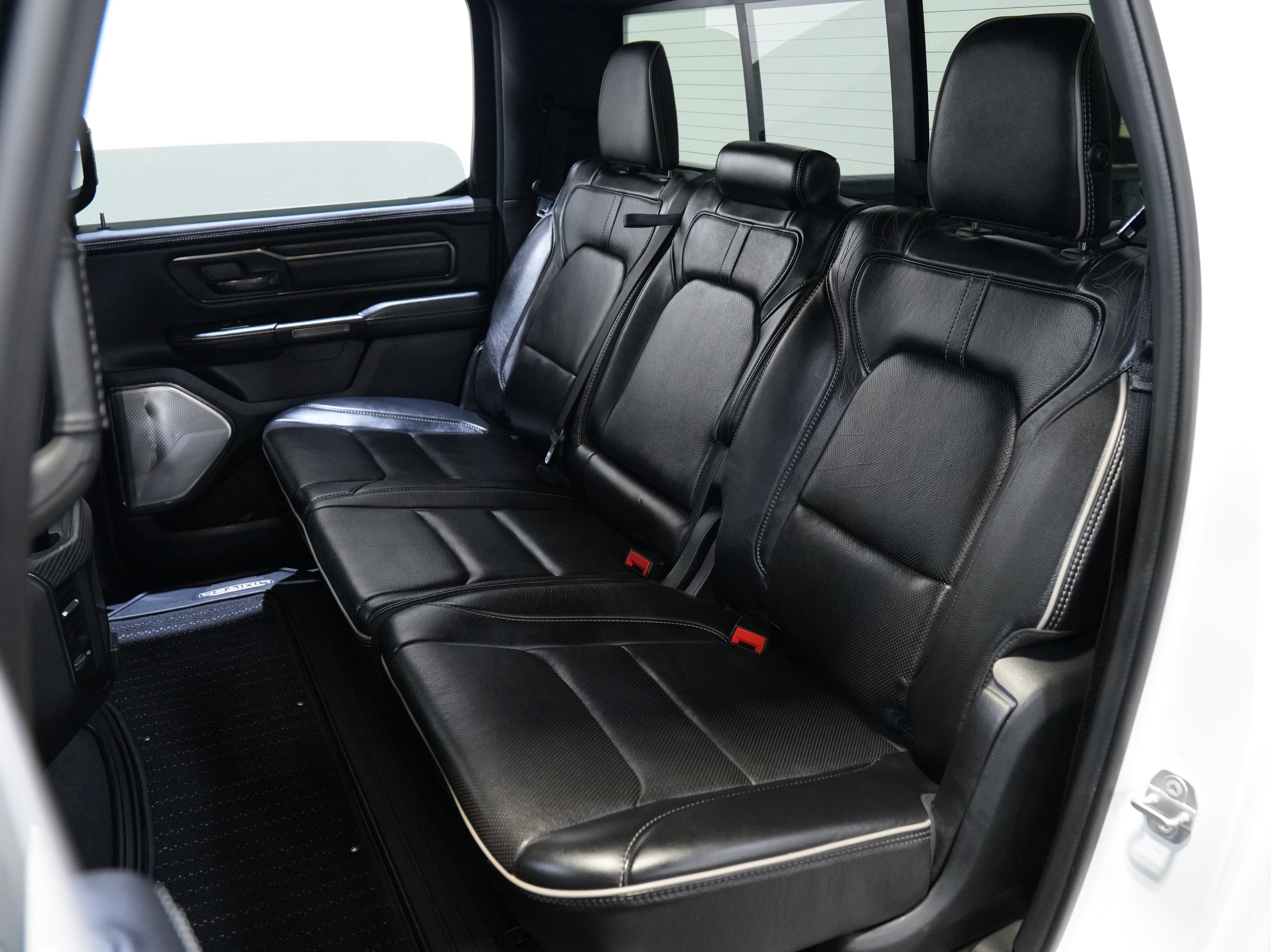 Used 2019 RAM 1500 Limited AWD/4WD image 38