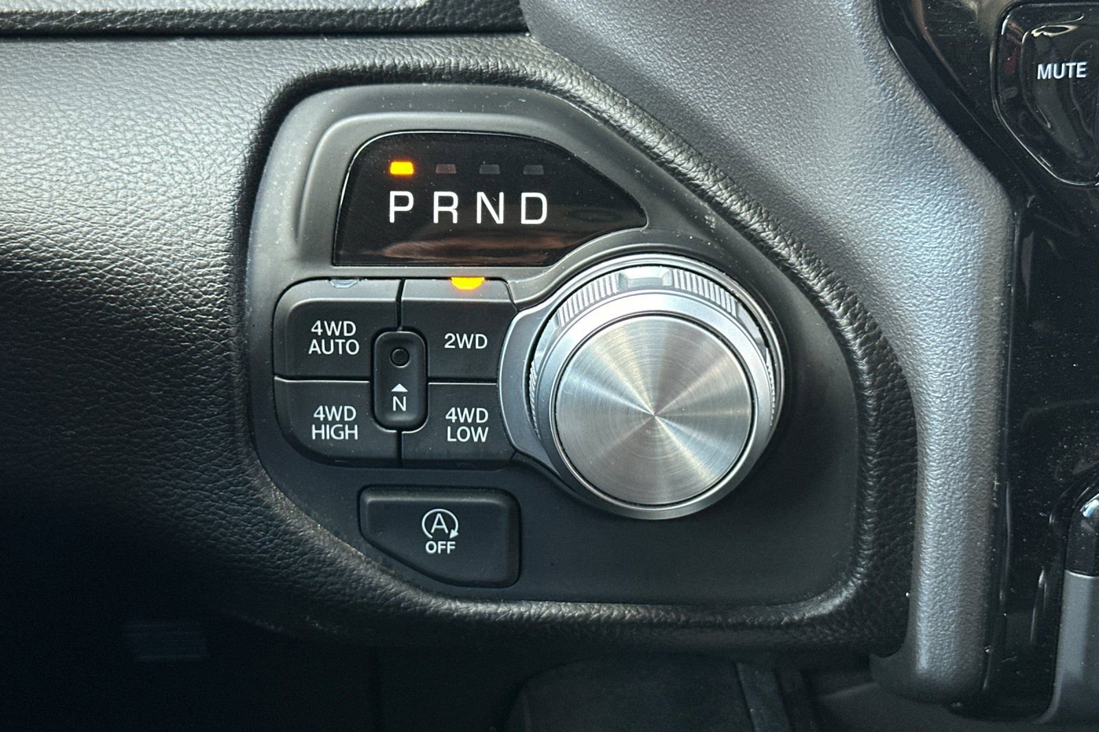 Used 2025 RAM 1500 Laramie image 21