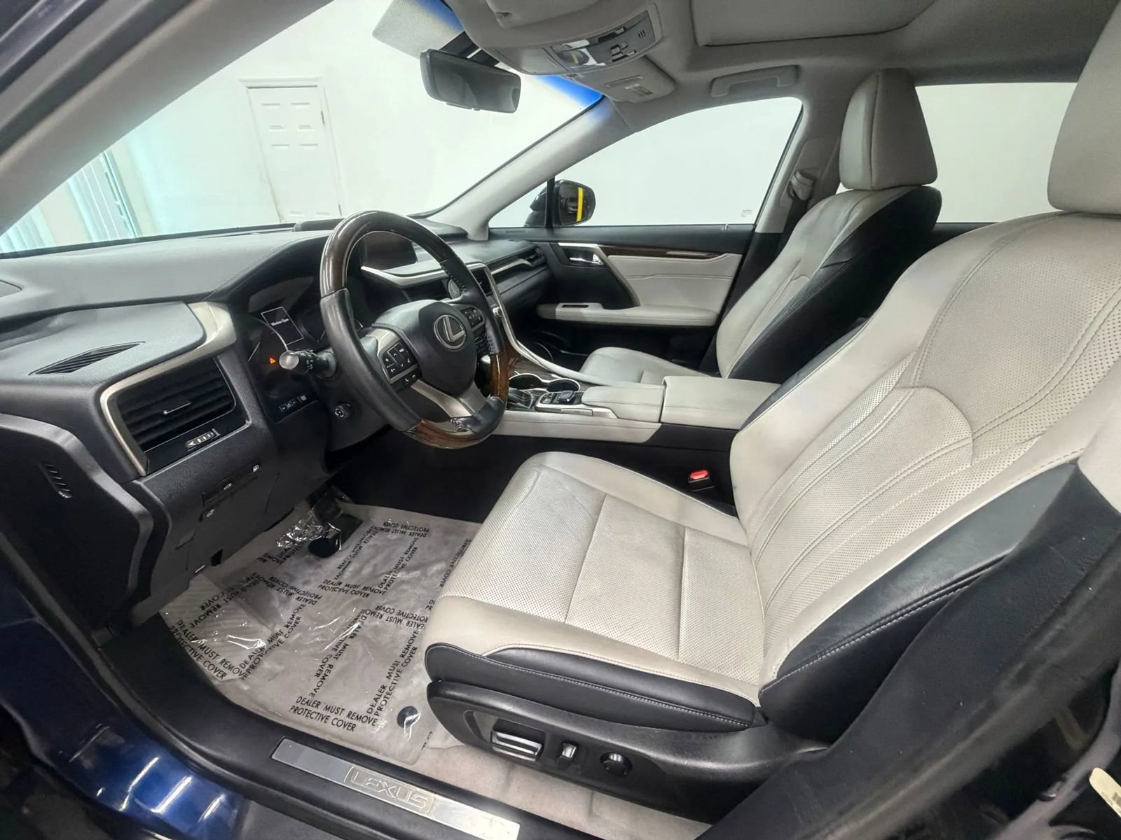 Used 2016 Lexus RX 450h FWD image 14