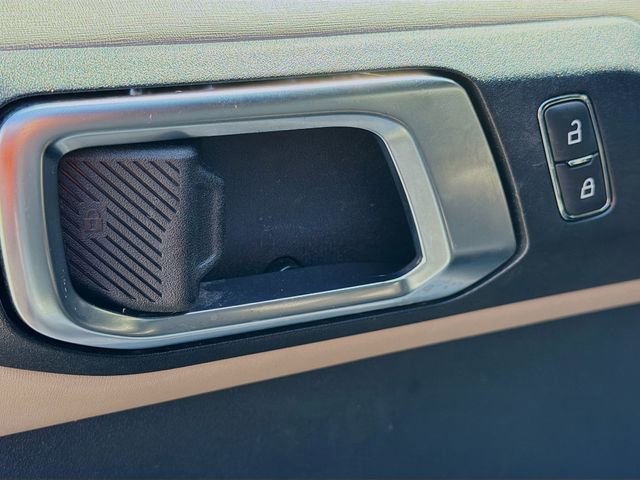 Used 2024 Ford Bronco Wildtrak image 21