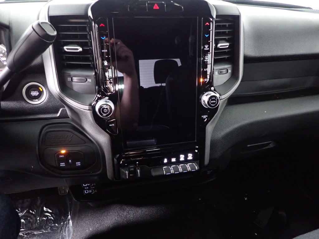 New 2026 RAM 2500 Tradesman AWD/4WD image 25