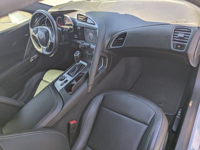 Used 2019 Chevrolet Corvette Stingray Coupe w/ 1LT RWD image 29