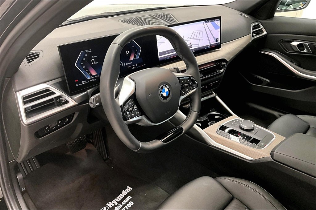 Used 2025 BMW 330i xDrive 330i xDrive image 13