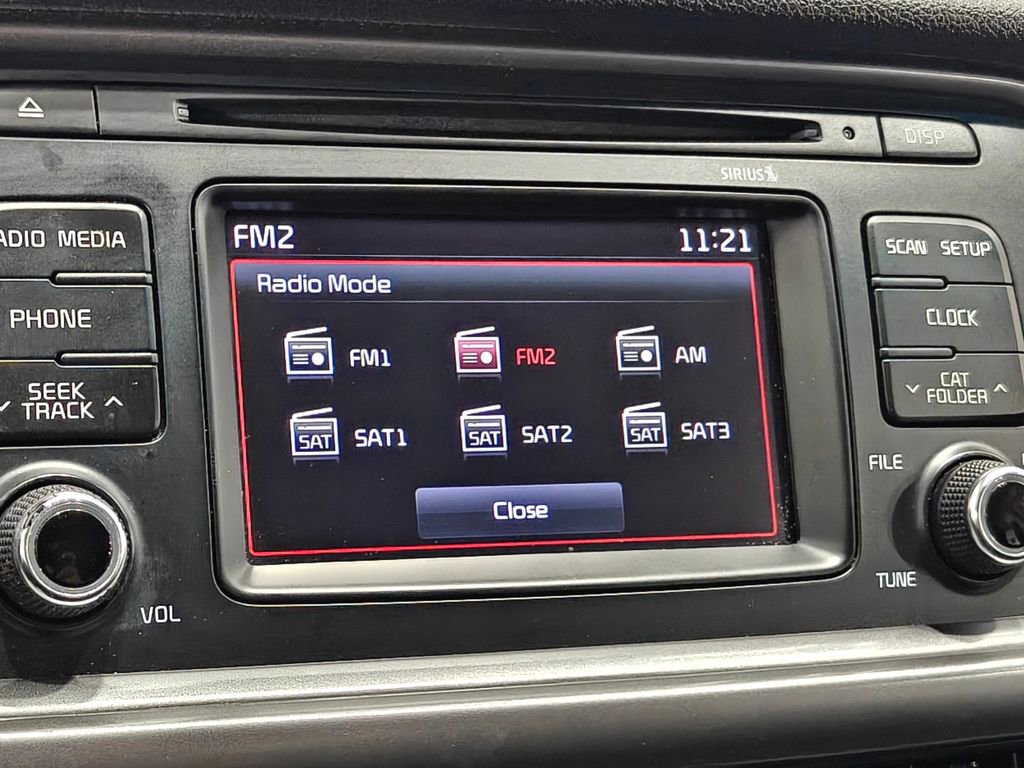 Used 2017 Kia Optima LX FWD image 8