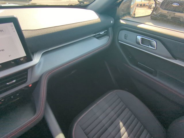 New 2026 Ford Explorer ST-Line RWD image 18
