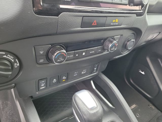Used 2023 Nissan Frontier SV w/ SV Premium Package image 20