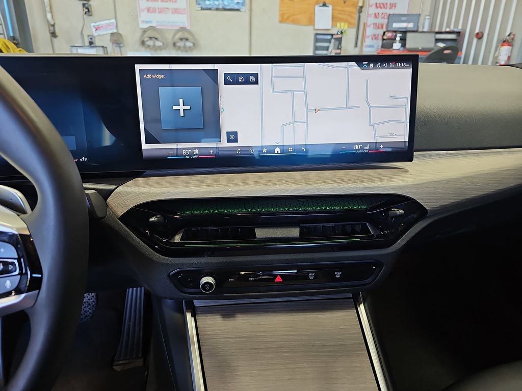 Used 2025 BMW 330i xDrive Sedan image 19