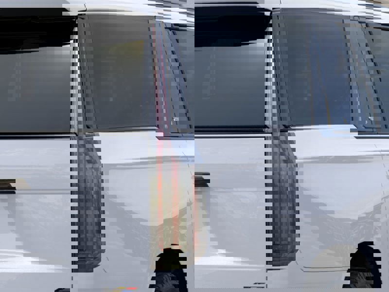 New 2026 Cadillac Escalade ESV V image 11