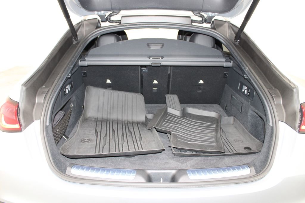 Used 2024 Mercedes-Benz GLC 300 4MATIC image 14