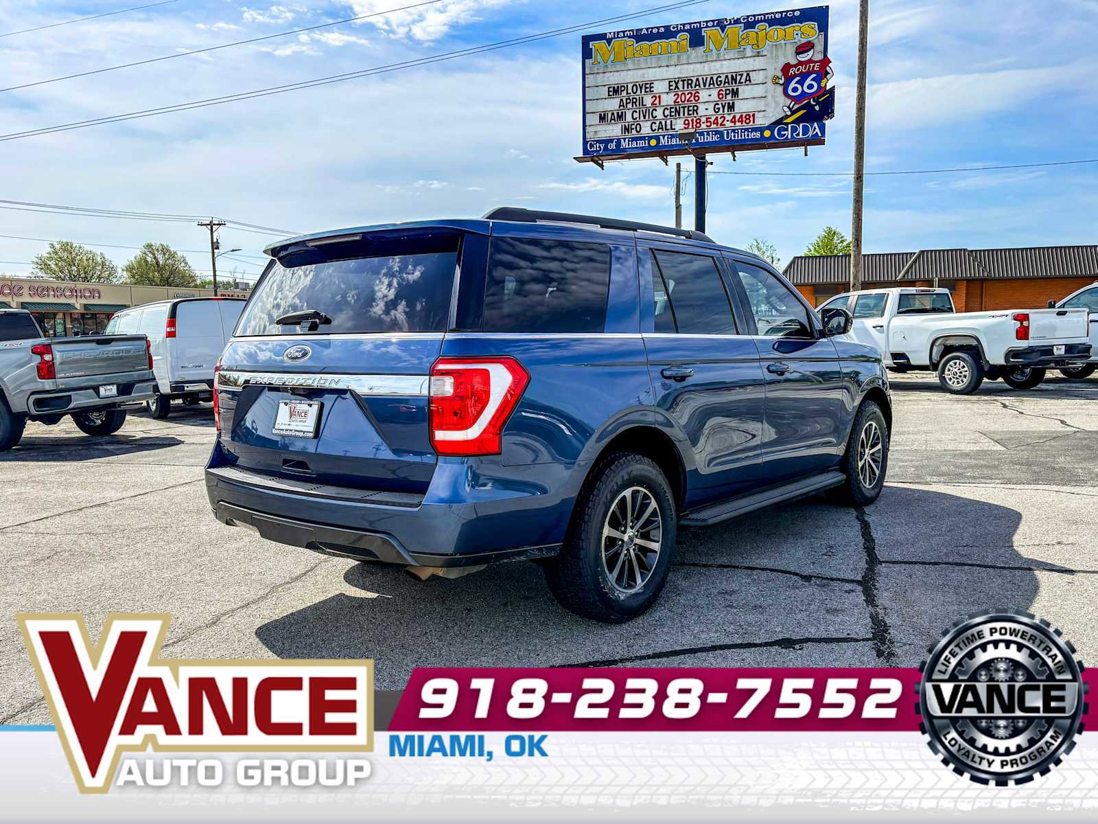 Used 2020 Ford Expedition XL AWD/4WD image 7