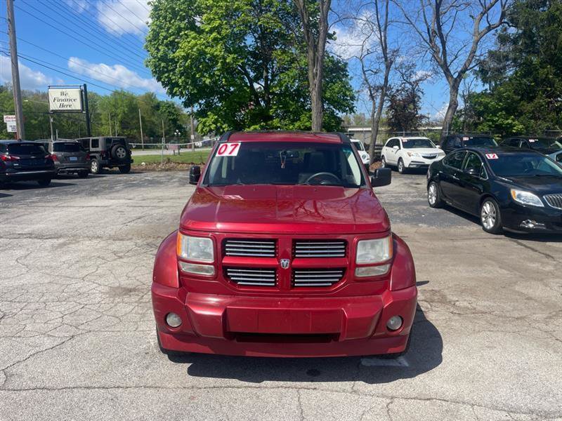 Used 2007 Dodge Nitro R/T RWD image 2