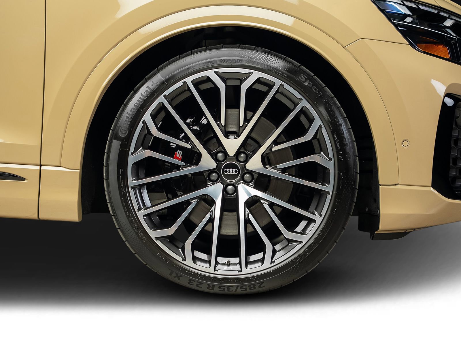 Used 2024 Audi SQ8 Prestige image 30