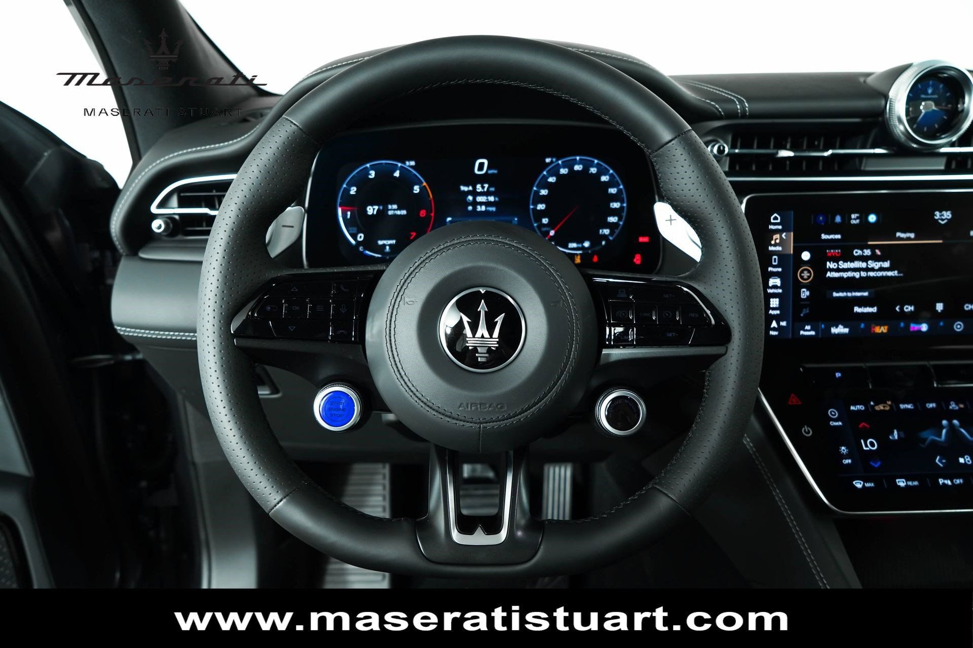 New 2025 Maserati Grecale Modena AWD/4WD image 22