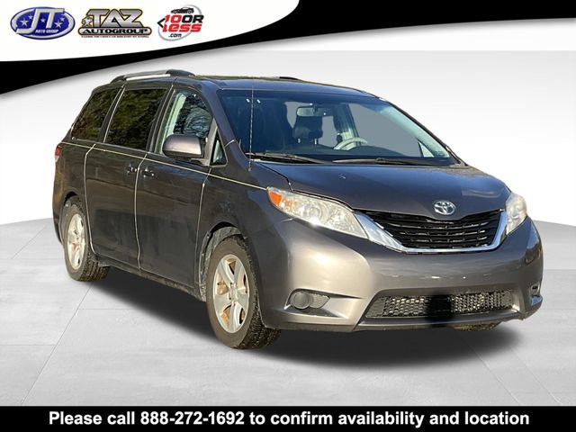 Used 2014 Toyota Sienna LE