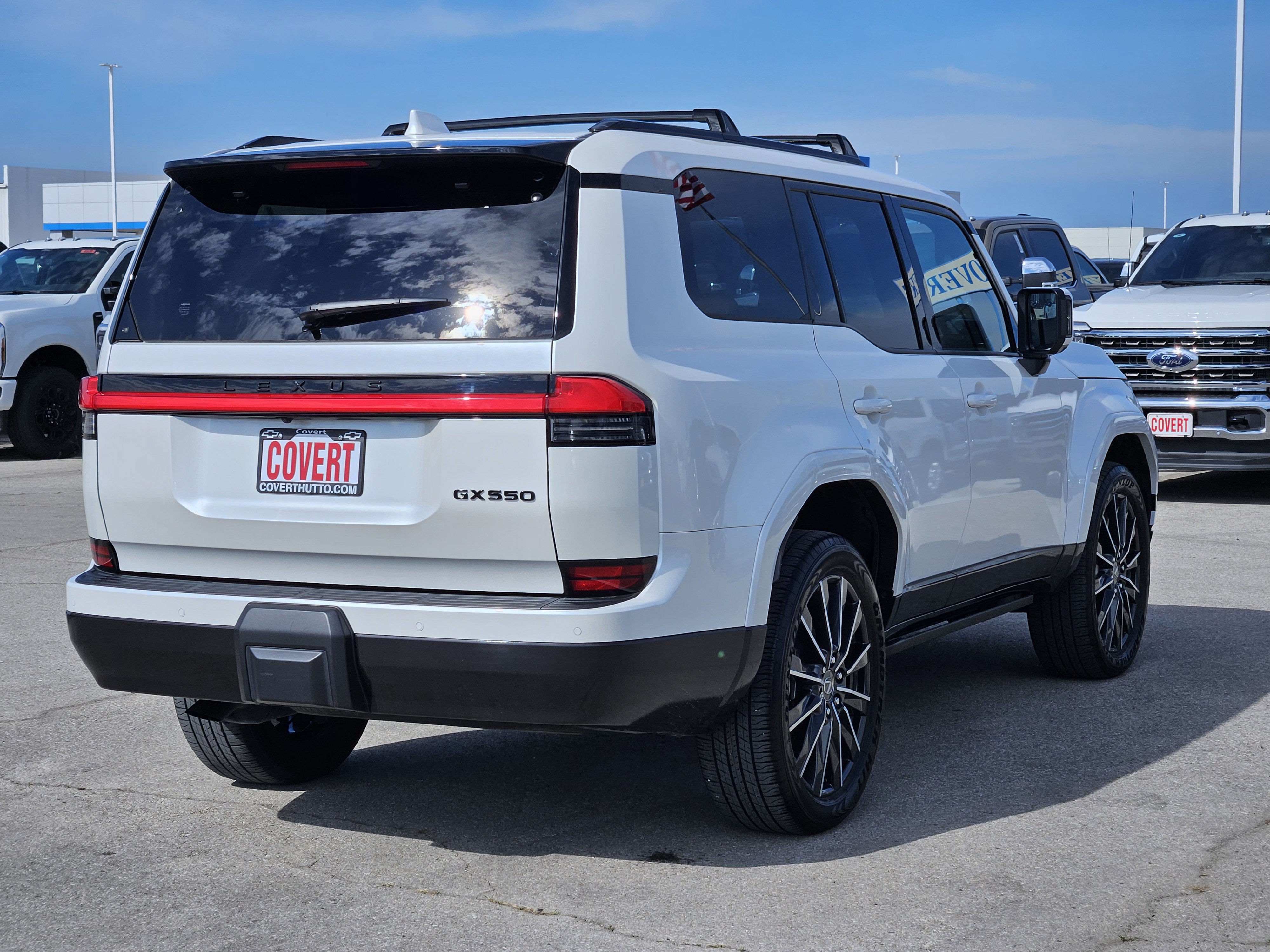 Used 2025 Lexus GX 550 w/ Accessory Package (2T) AWD/4WD image 5