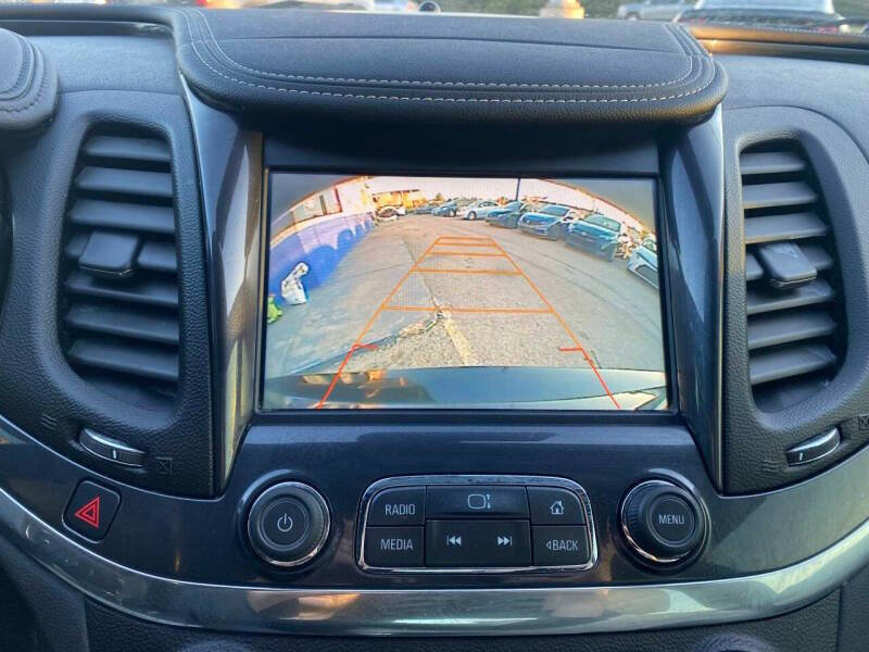 Used 2017 Chevrolet Impala LT w/ Leather Package FWD image 23