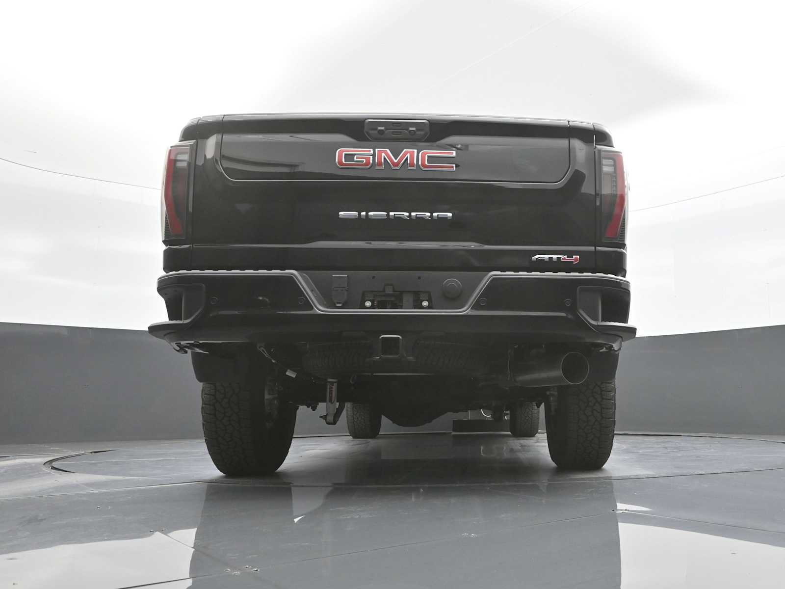 New 2026 GMC Sierra 2500 AT4 w/ AT4 Premium Plus Package AWD/4WD image 36
