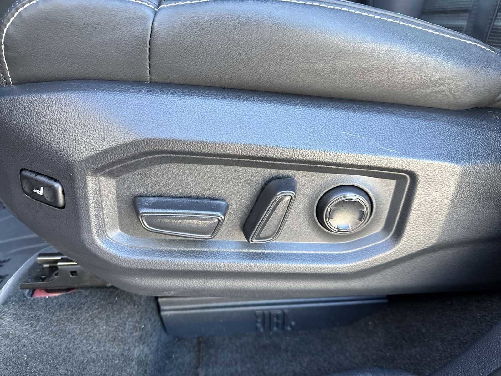 Used 2023 Toyota Tundra Capstone image 17