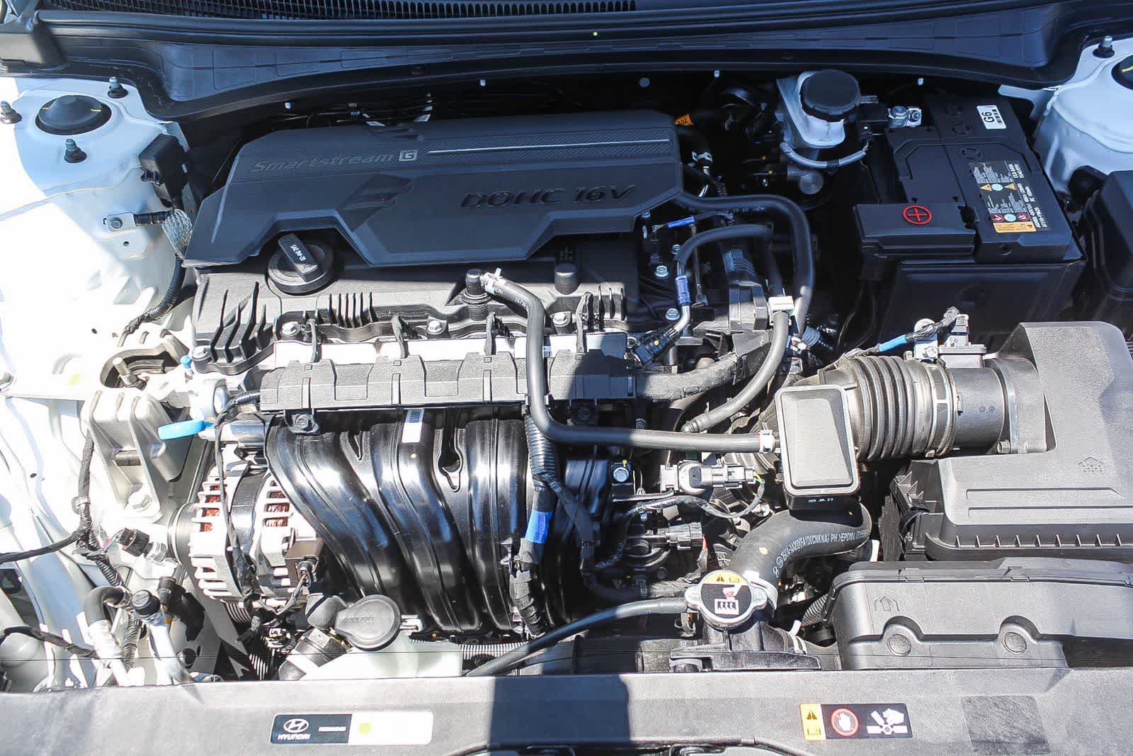 Certified 2026 Hyundai Elantra Sport FWD image 35