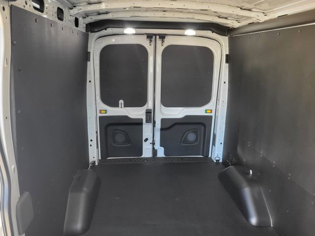 New 2026 Ford Transit 250 148 Medium Roof w/ Load Area Protection Package RWD image 10