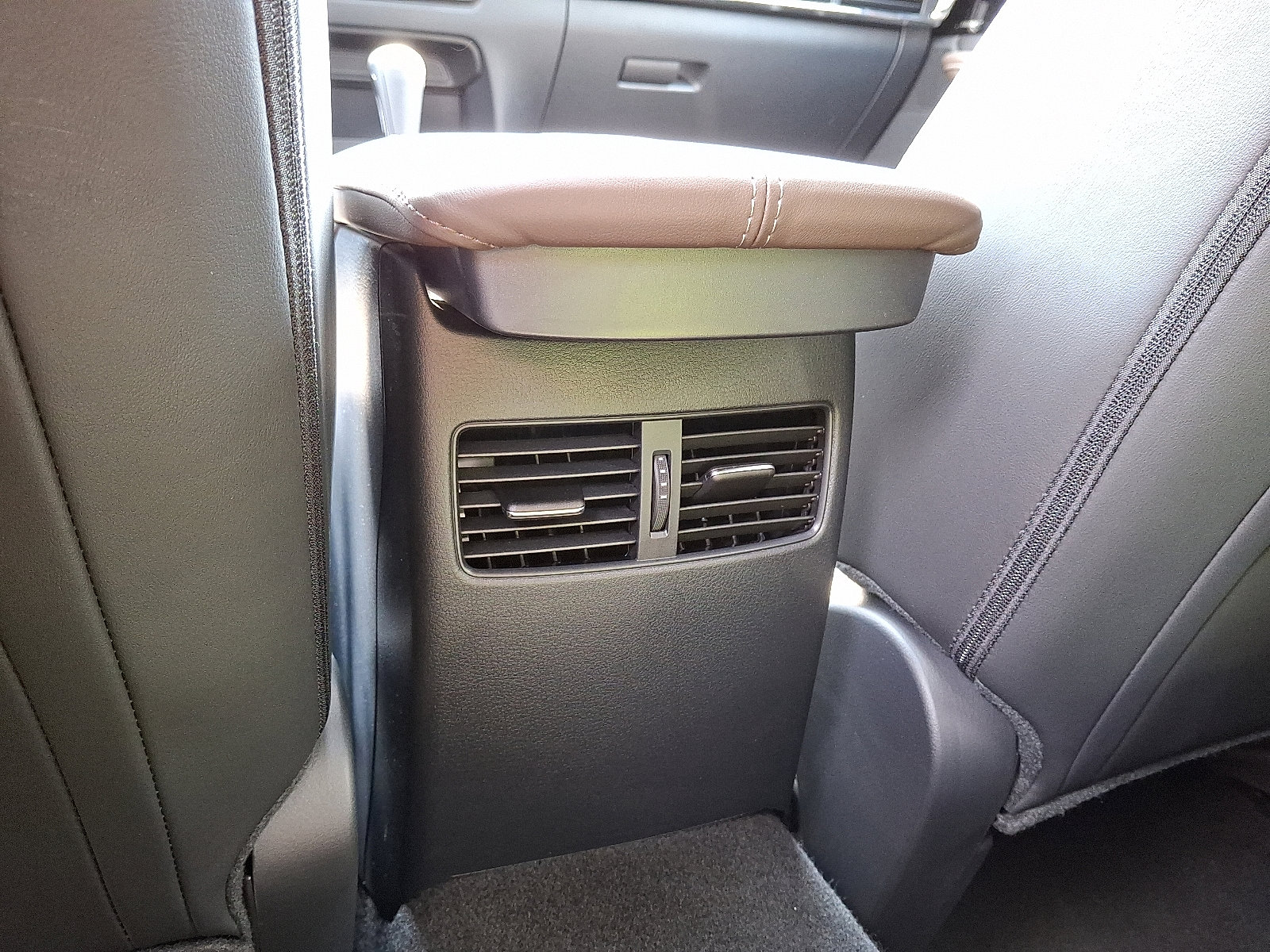 Used 2025 MAZDA CX-30 AWD 2.5 S w/ Premium Package image 12