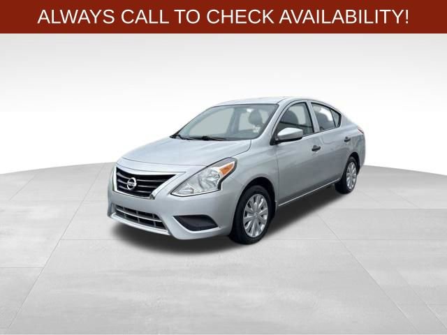 Used 2019 Nissan Versa S Plus FWD image 3