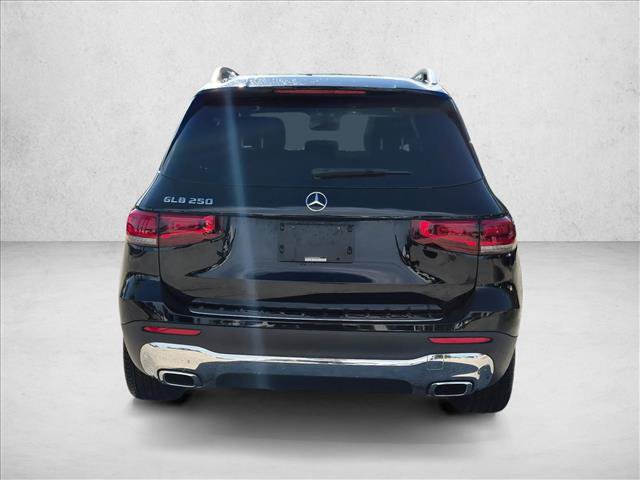 Used 2022 Mercedes-Benz GLB 250 image 6