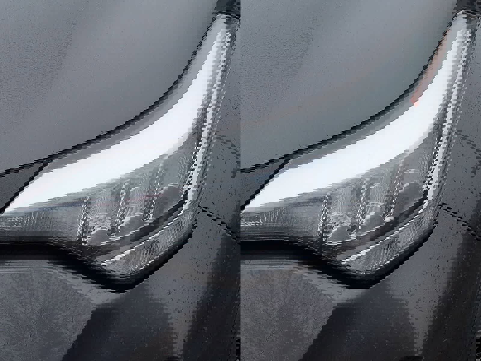 Used 2020 Toyota C-HR XLE image 11