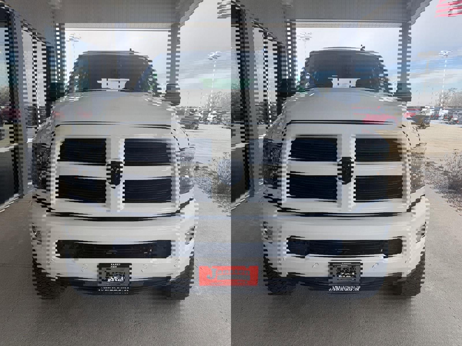 Used 2017 RAM 3500 Big Horn w/ Sport Appearance Group image 4