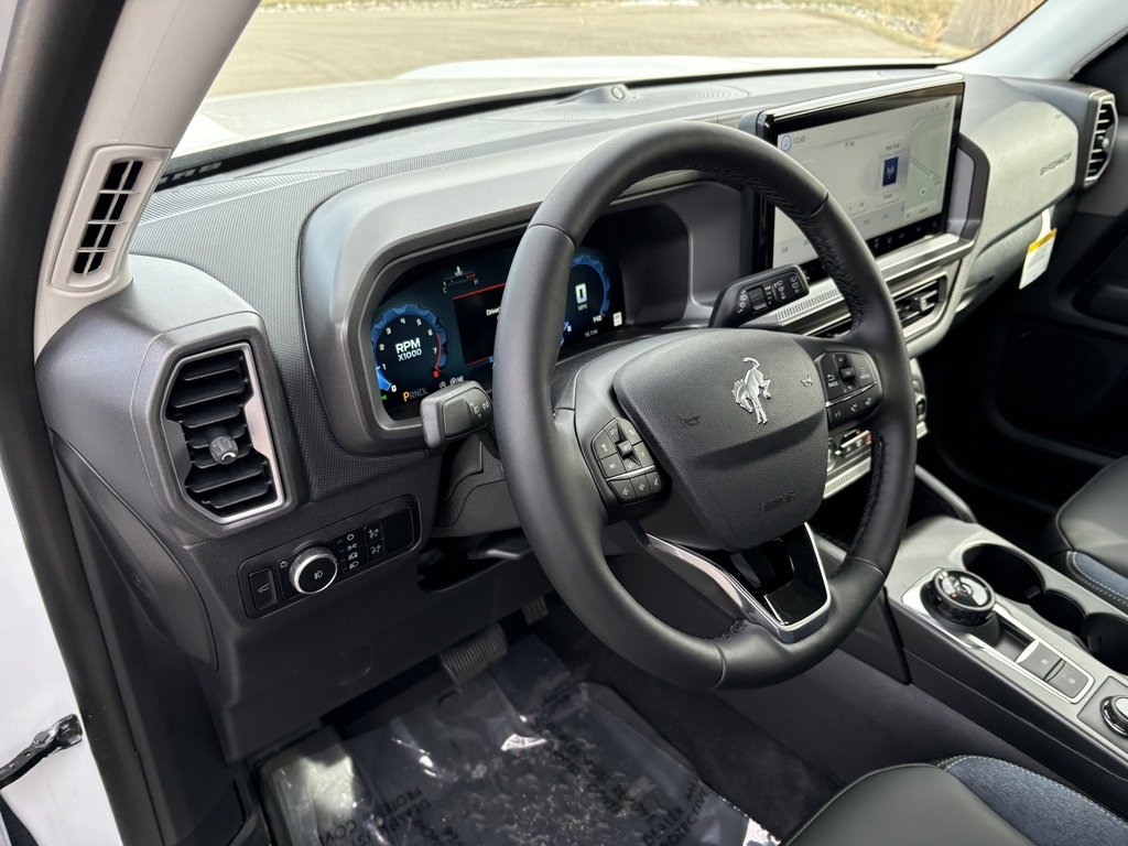 New 2025 Ford Bronco Sport Outer Banks w/ Outer Banks Tech Package+ image 31