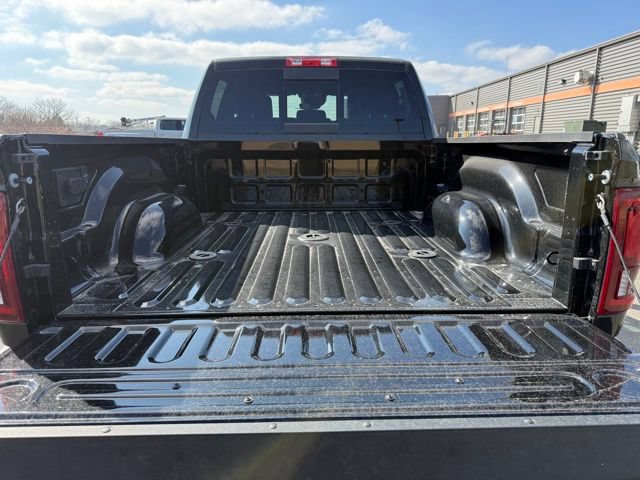 New 2026 RAM 2500 Laramie AWD/4WD image 9