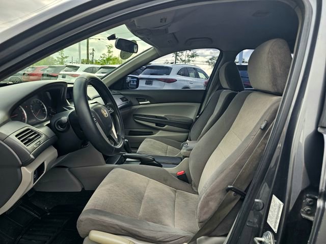 Used 2010 Honda Accord LX image 12