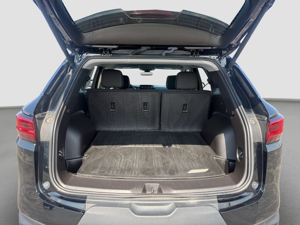 Used 2024 Chevrolet Blazer LT w/ Convenience Package FWD image 26