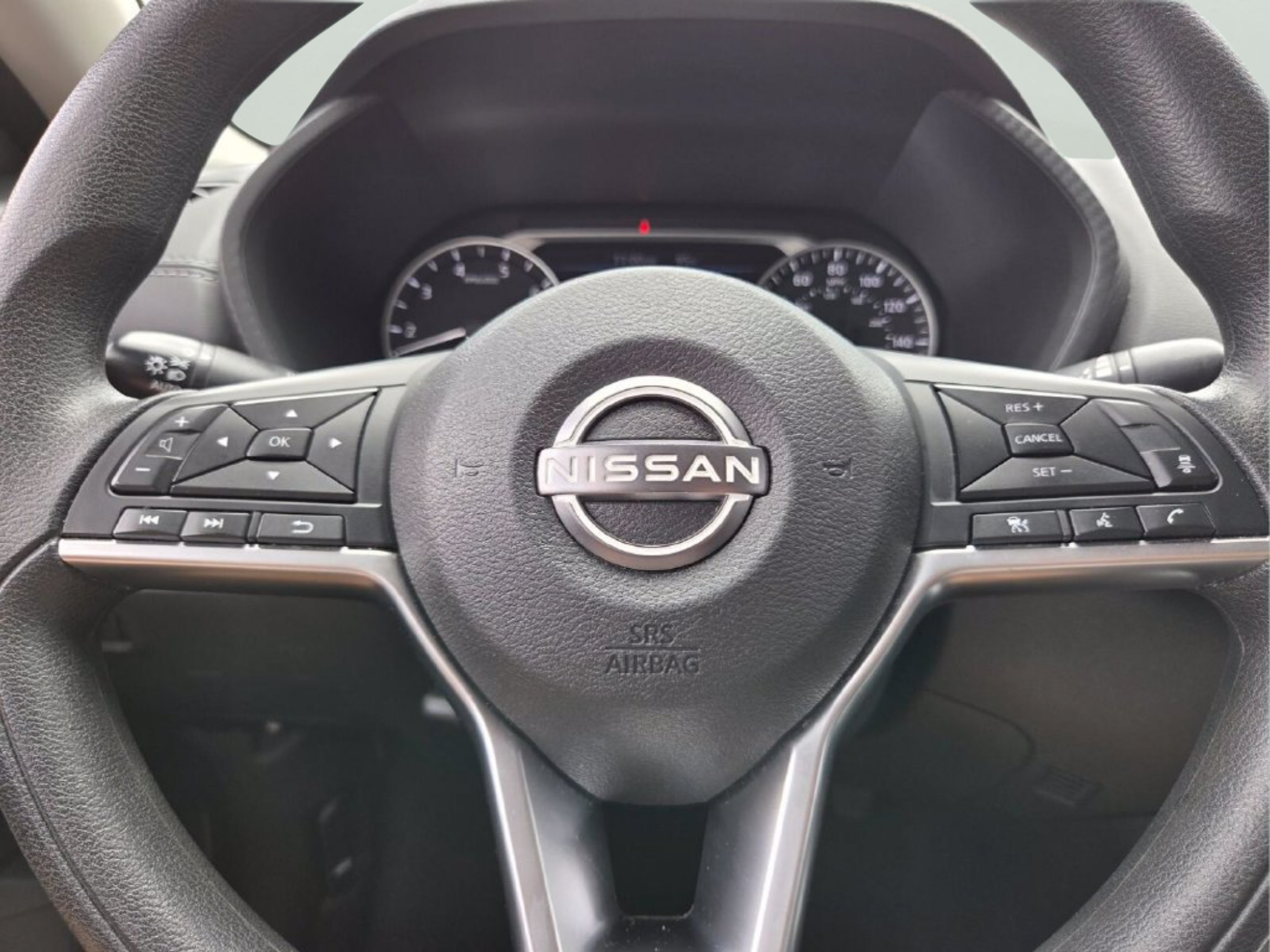 Used 2024 Nissan Sentra SV FWD image 28