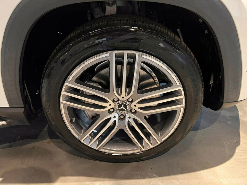 Used 2021 Mercedes-Benz GLS 450 4MATIC image 13
