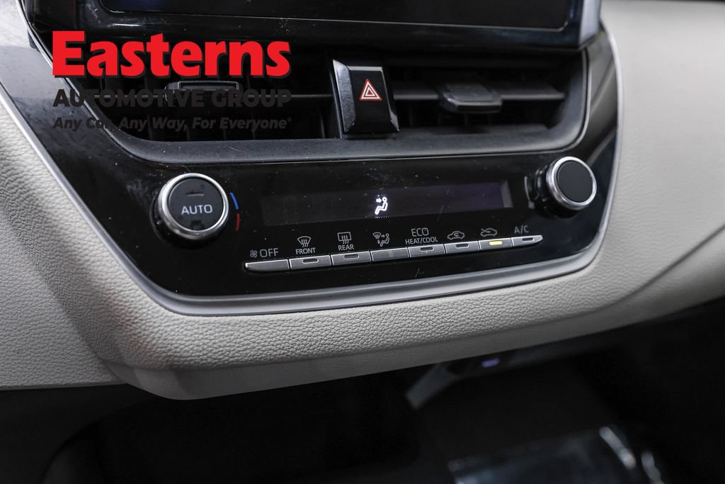 Used 2024 Toyota Corolla LE FWD image 18